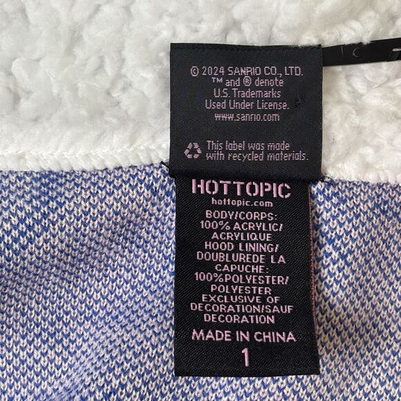 Hot Topic Hello Kitty Pastel Fair Isle Sherpa Girls Cardigan Size 1 Large Hooded - Picture 12 of 16